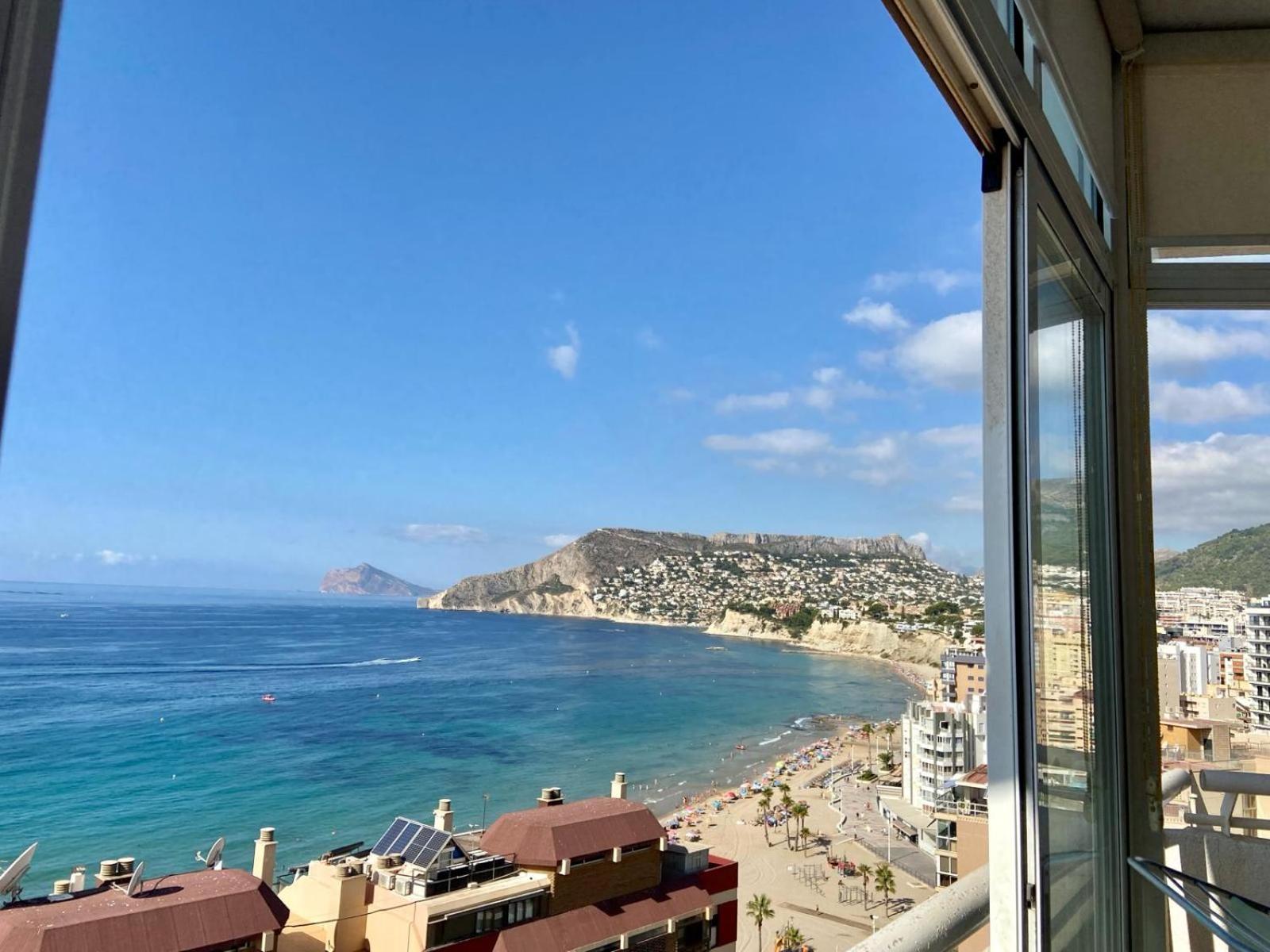 Seaview Apartment Playa De Oro 13Rd Floor Con Parking Calpe Kültér fotó