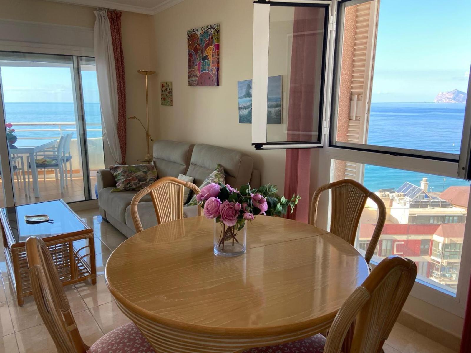 Seaview Apartment Playa De Oro 13Rd Floor Con Parking Calpe Kültér fotó
